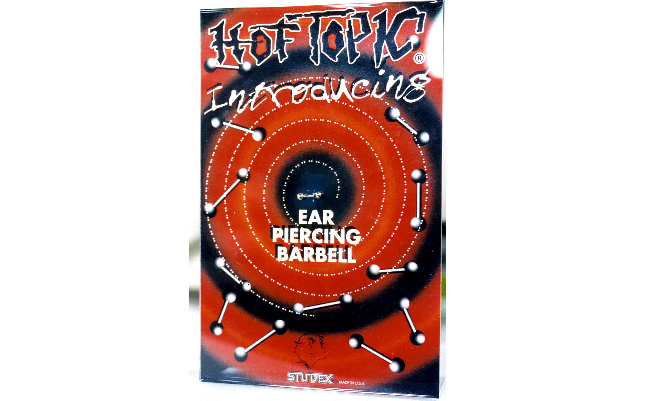 1993 // First store in the mall to sell body jewelry